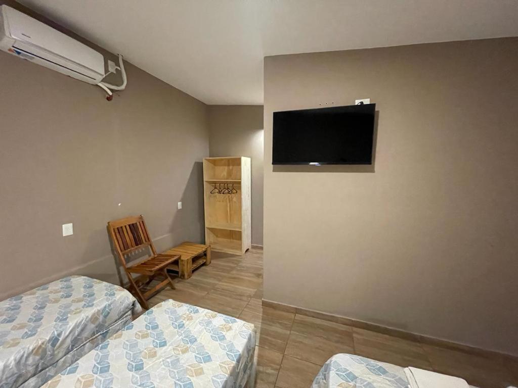 Hotel Bl ปูแอร์โตอีกวาซู ภายนอก รูปภาพ