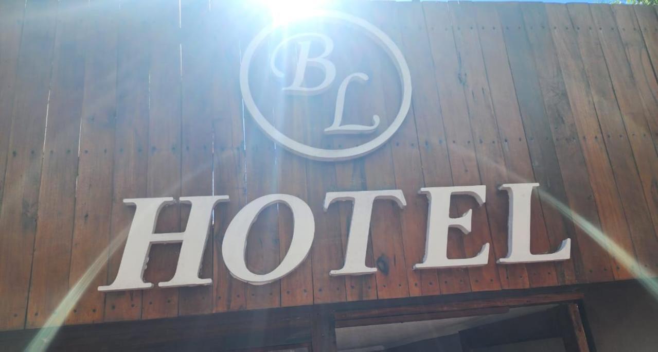 Hotel Bl ปูแอร์โตอีกวาซู ภายนอก รูปภาพ